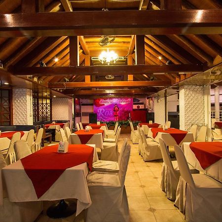 Roseinn Hotel Taphanhin Taphan Hin Extérieur photo
