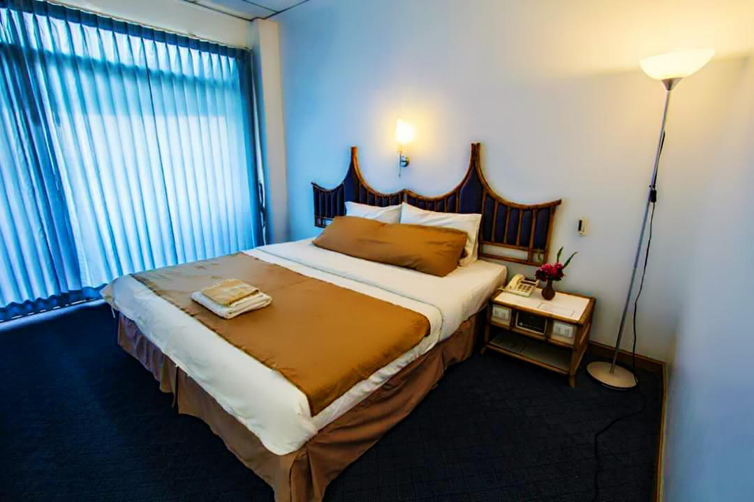 Roseinn Hotel Taphanhin Taphan Hin Extérieur photo