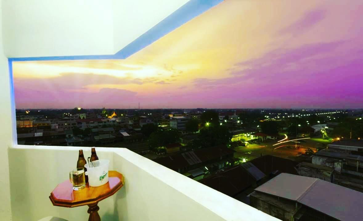 Roseinn Hotel Taphanhin Taphan Hin Extérieur photo